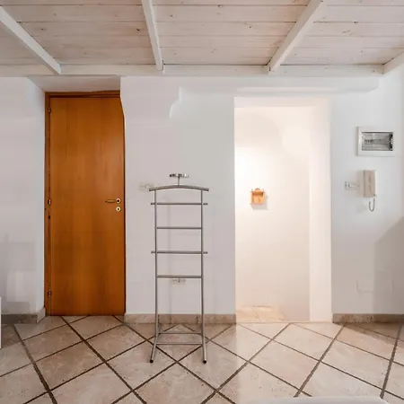 Apartment Terrazzino Seme By Rentbeat